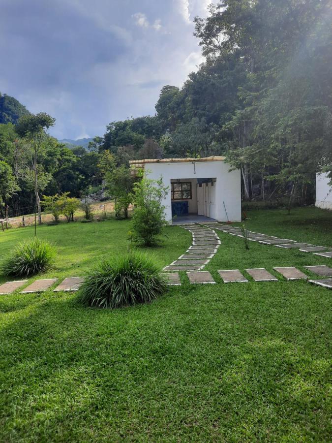 Pachamaya River Hostel Lanquin Ngoại thất bức ảnh