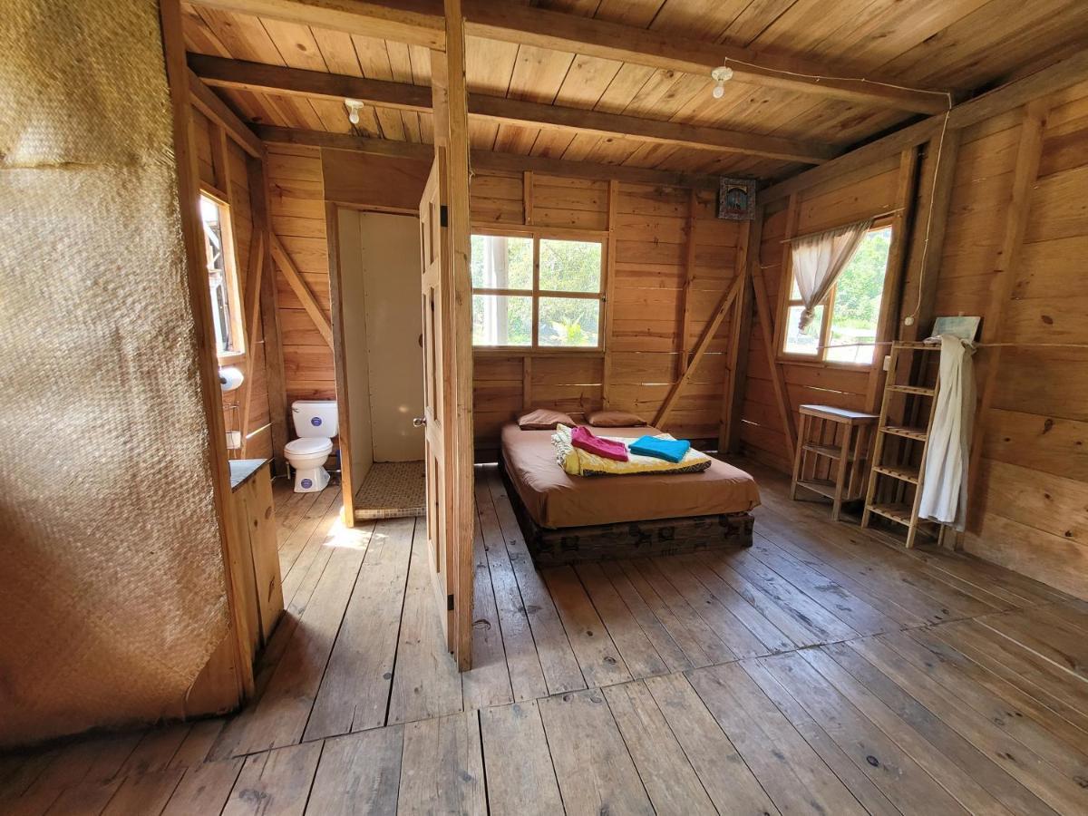Pachamaya River Hostel Lanquin Ngoại thất bức ảnh
